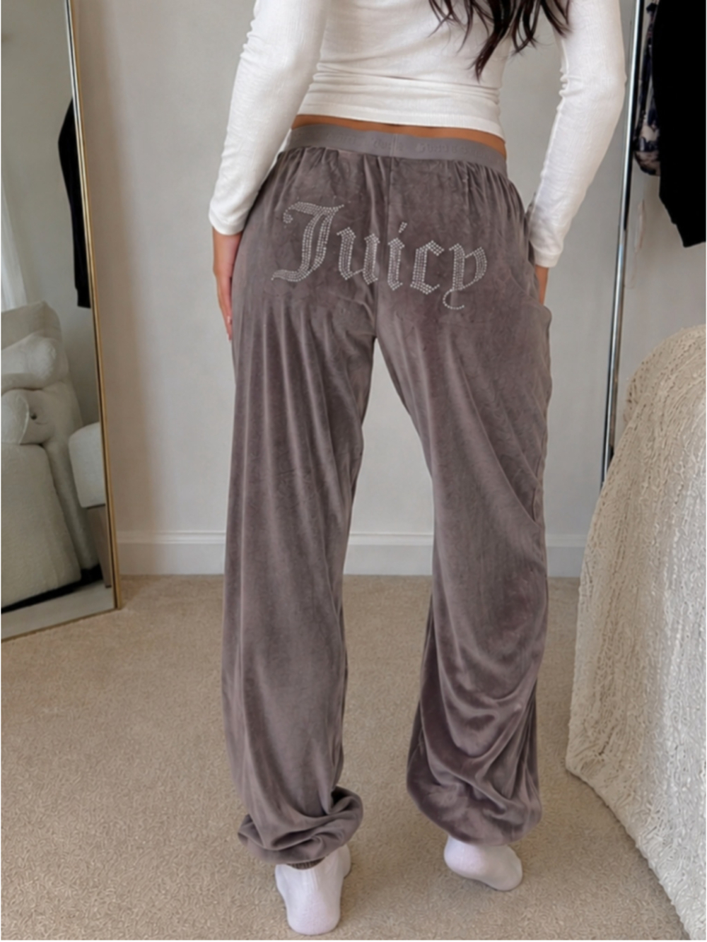 Juicy Couture Grey Velour Rhinestone OG Bling Joggers Pants Size L